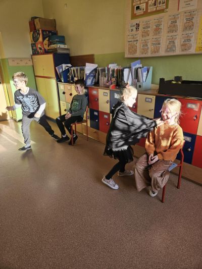 6553f1b8-e35b-4f5a-80f7-bab0a544f999 (1)